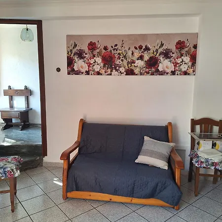 La Castagna Oda ve Kahvaltı Santo Stefano di Sante Marie